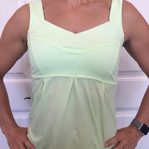 Lululemon Tank Top. Size 8. EUC